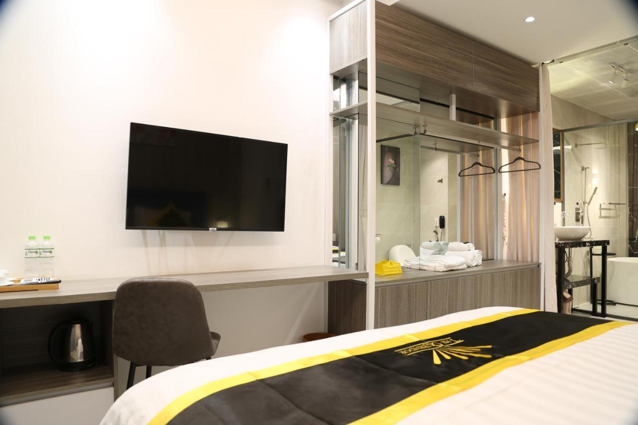 The Queendor Boutique Hotel مدينة هوشي منه المظهر الخارجي الصورة
